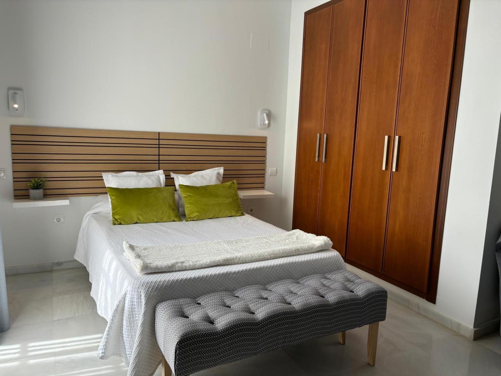 Aznalcázar Hotel Lince מראה חיצוני תמונה